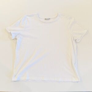 Zara Women’s Short Sleeve Tee